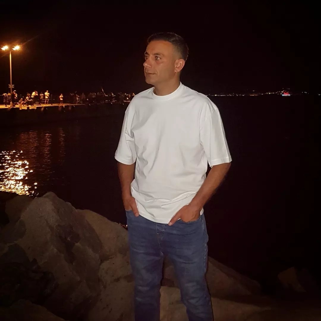 Mertcan Y.